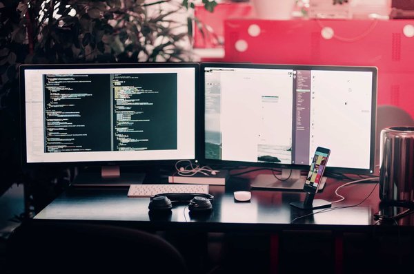 Comment créer et gérer un site web professionnel ?
